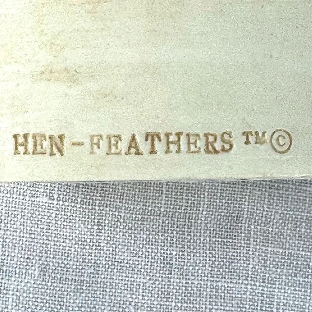 Hen-Feathers Hand-Cast Rose Trinket Box Cream Resin Floral Jewelry Keepsake